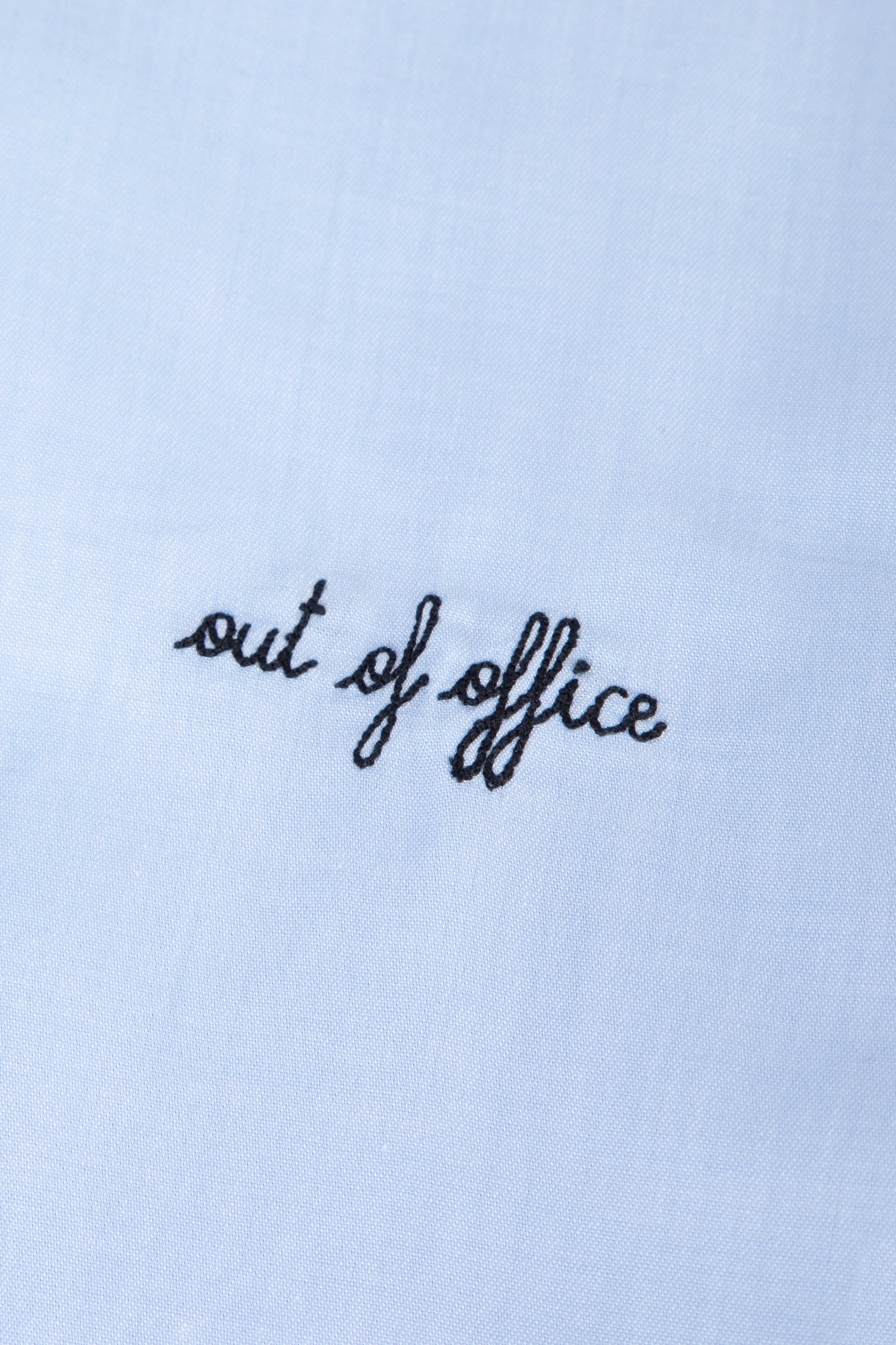 CHEMISE MALESHERBES "OUT OF OFFICE"